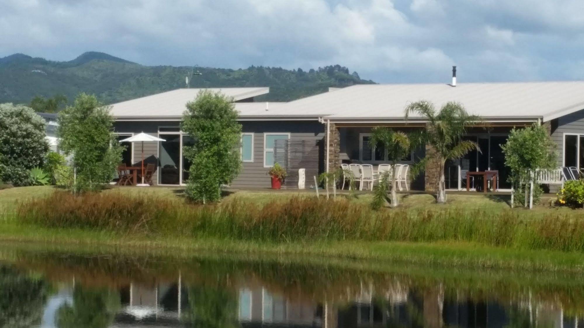 Harbour Drive B&B Matarangi Экстерьер фото